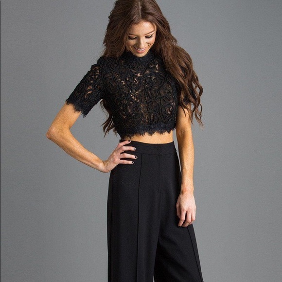 Top TopShop Dentelle Transparent Nude - Taille 8, Cropped, Manches Courtes - Occasion Très Bon état